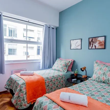 Chegou O Pe Na Areia Em Plena Praia De Copacabana, Incrivel Apto De 2 E 3 Quartos, Tudo Novo E Decorado, 50M Da Praia, Com Cozinha E Lavanderia Completos-2